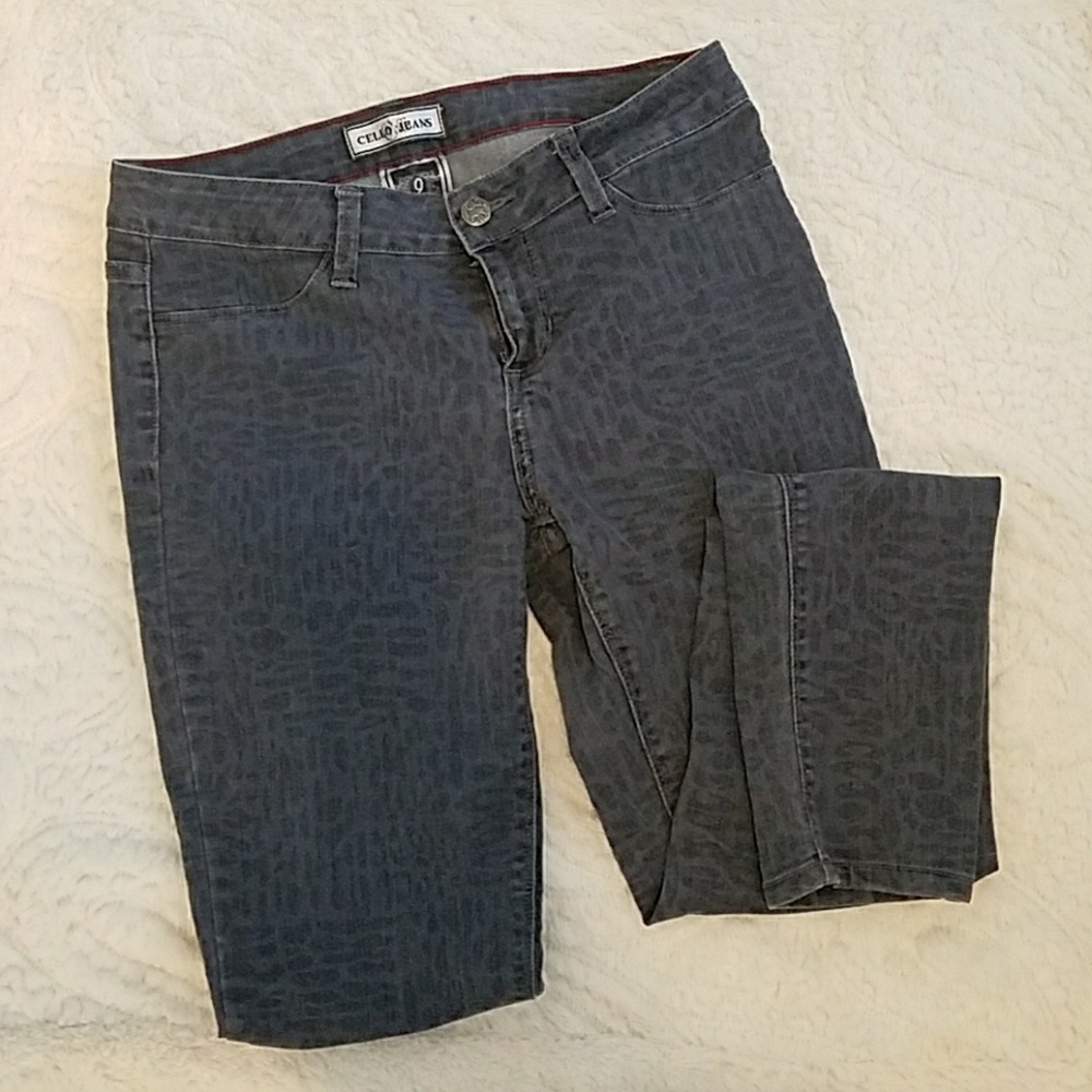 Skinny jeans
